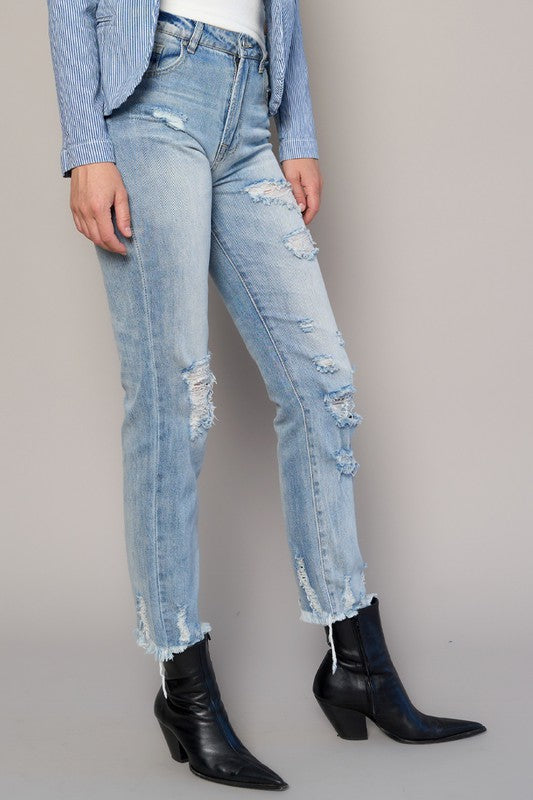 HIGH RISE GIRLFRIEND JEANS